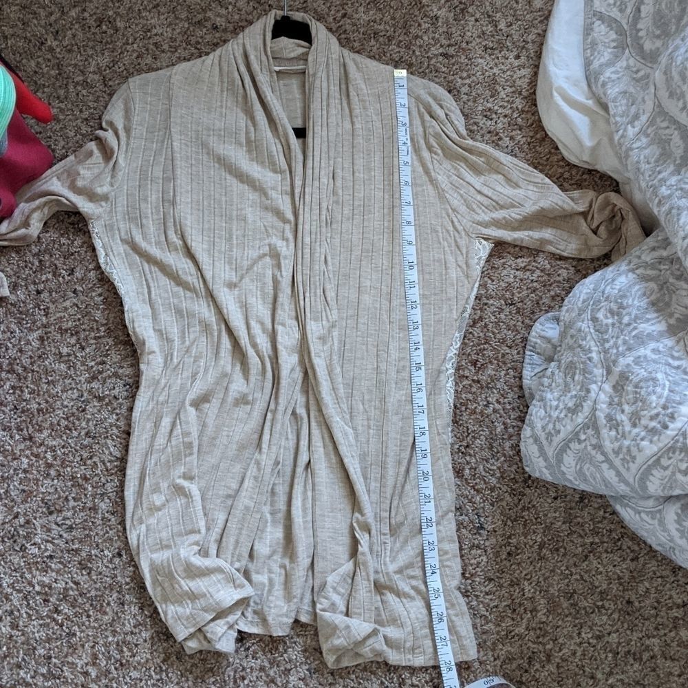 (August Mist) Tan Open Cardigan Lace Sides Small - Picture 5 of 8